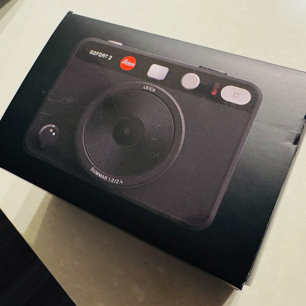 Brand New Leica SOFORT 2 Hybrid Digital Camera